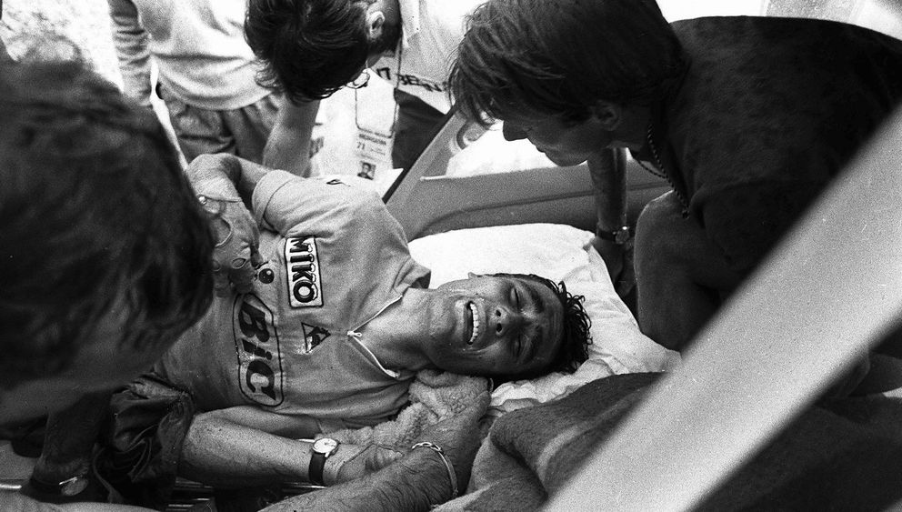 Luis Ocaña tras caerse en el Tour de 1971 (Cordon Press).