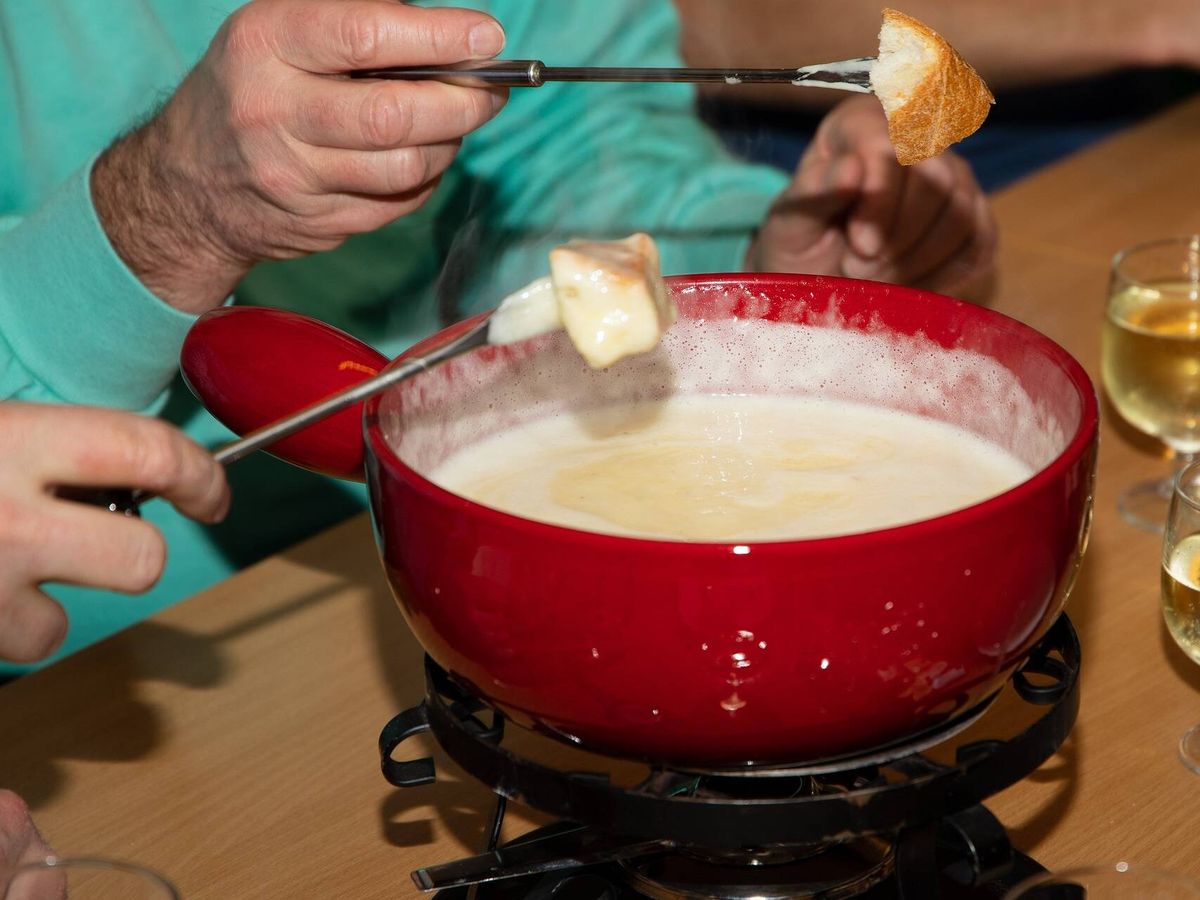 Persuasión Viaje gráfico Las fondues más adecuadas para preparar carnes, quesos y chocolates