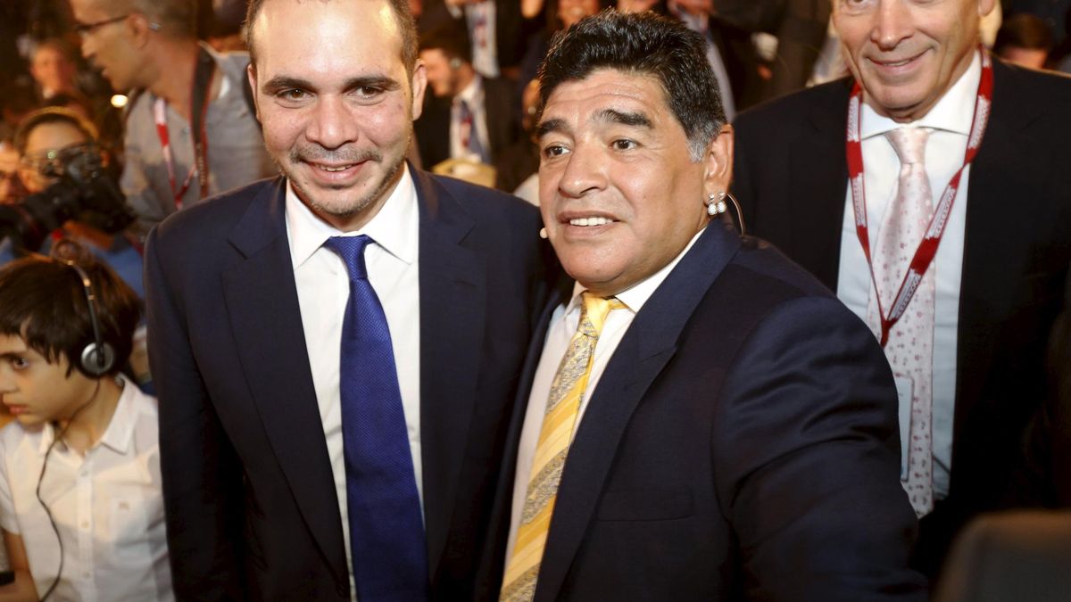 Maradona quiere limpiar la FIFA: "Cuando yo esté ahí se van a saber muchas más cosas"