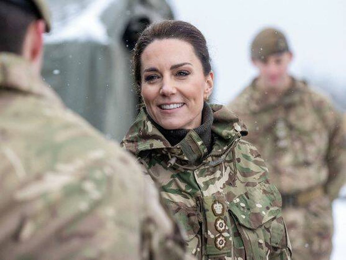 Foto: Kate Middleton, en su debut como coronel de la Guarda Irlandesa. (Reuters) 