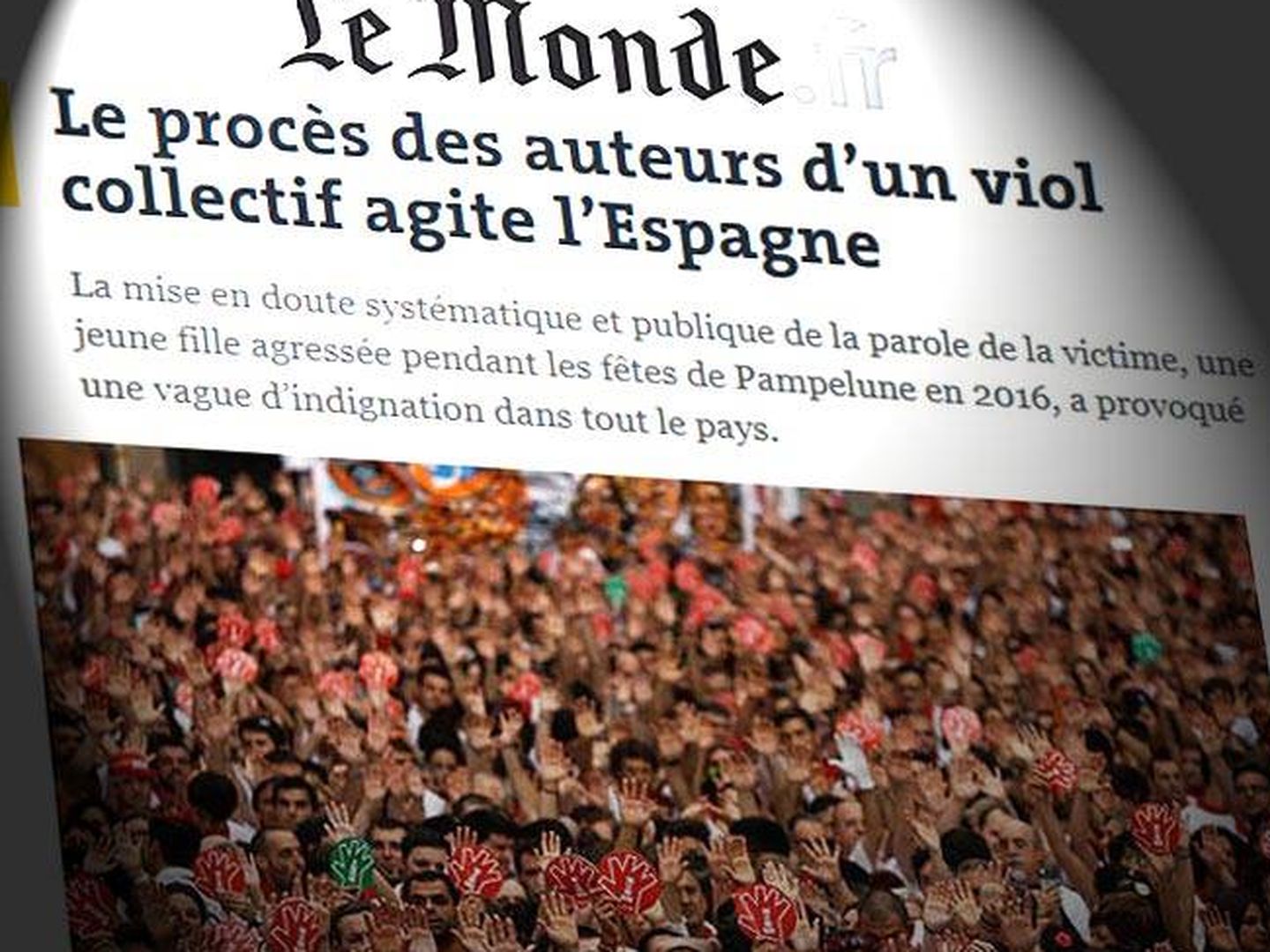 Artículo en 'Le Monde'