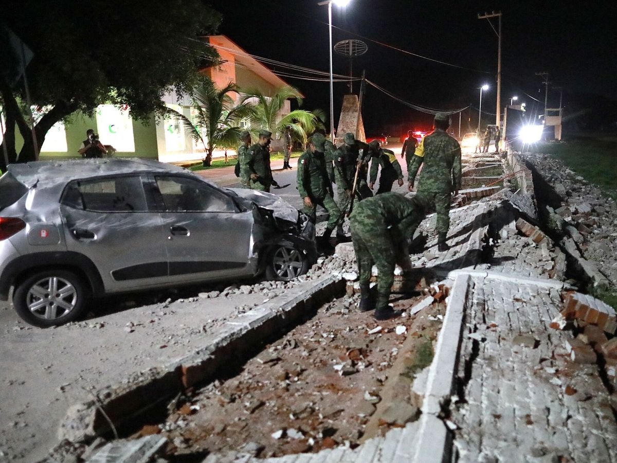 Foto: Daños de una pared caída debido al sismo en Acapulco. (EFE)