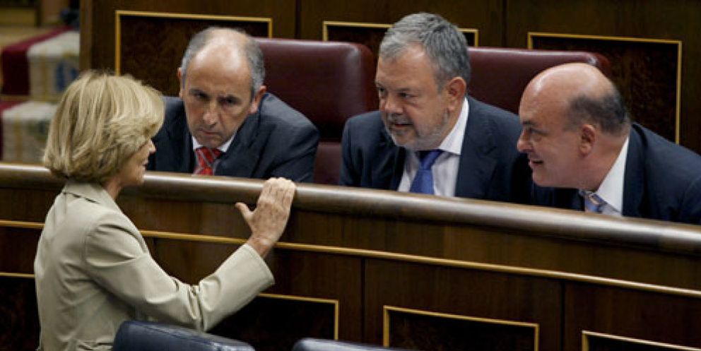 Foto: El PSOE cierra un acuerdo con el PNV para aprobar los Presupuestos de 2011