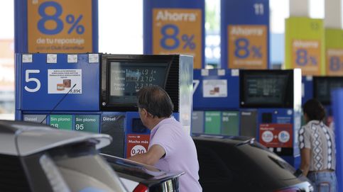 Las gasolineras capturan cuatro céntimos de la ayuda del Gobierno al diésel