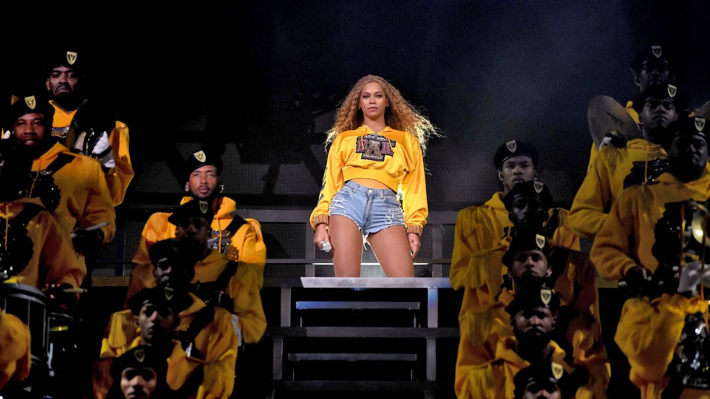 Beyoncé, actuando en el festival de Coachella. (Getty)