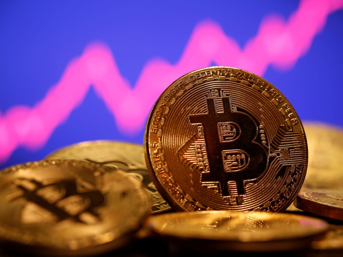 Foto: Infografía de Bitcoin. (Reuters)