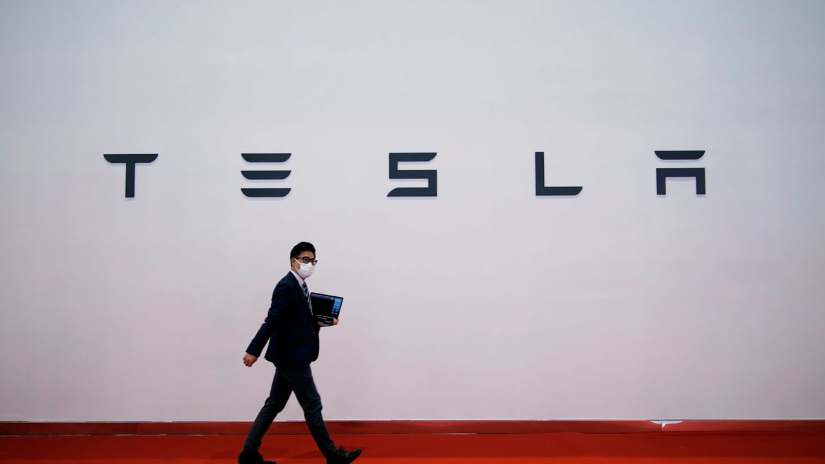Burry vs Musk: ¿podrá el hombre de The Big Short repetir la jugada maestra con Tesla?