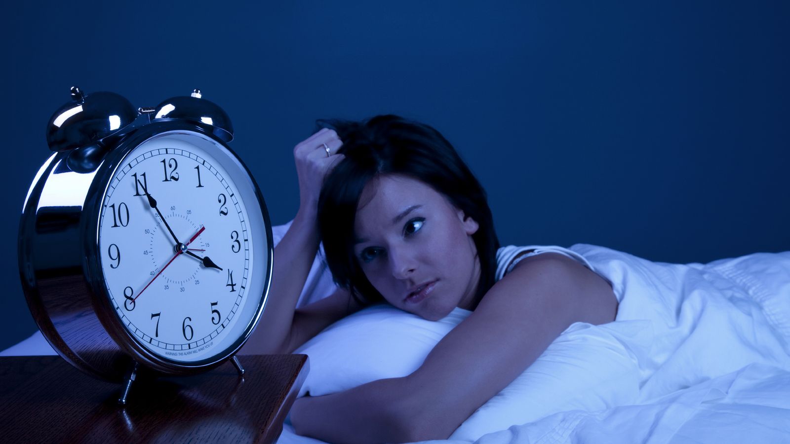 Foto: El insomnio puede evitarse si tenemos claras una serie de cosas. (iStock)