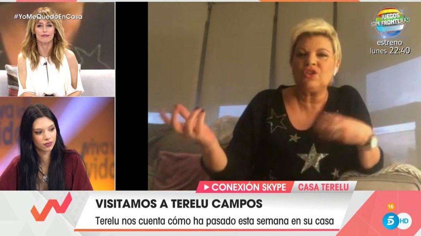 Terelu Campos conecta con 'Viva la vida' por videollamada. (Telecinco)