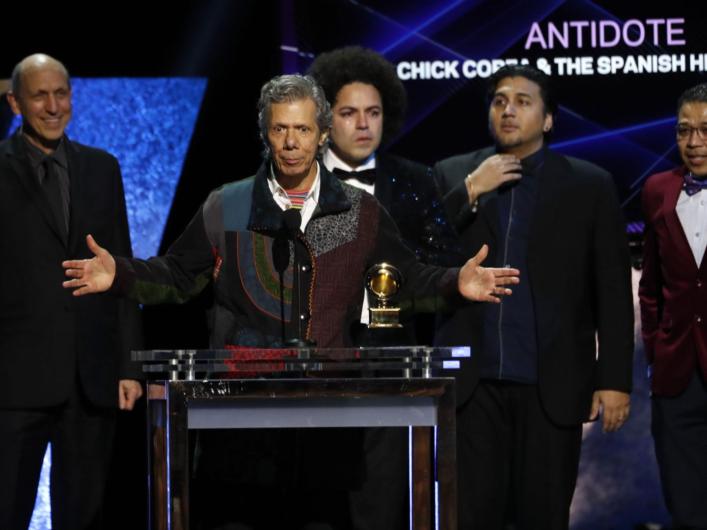 Chick Corea y The Spanish Heart Band recogen el premio al mejor álbum de jazz latino por 'Antidote'. (Reuters)