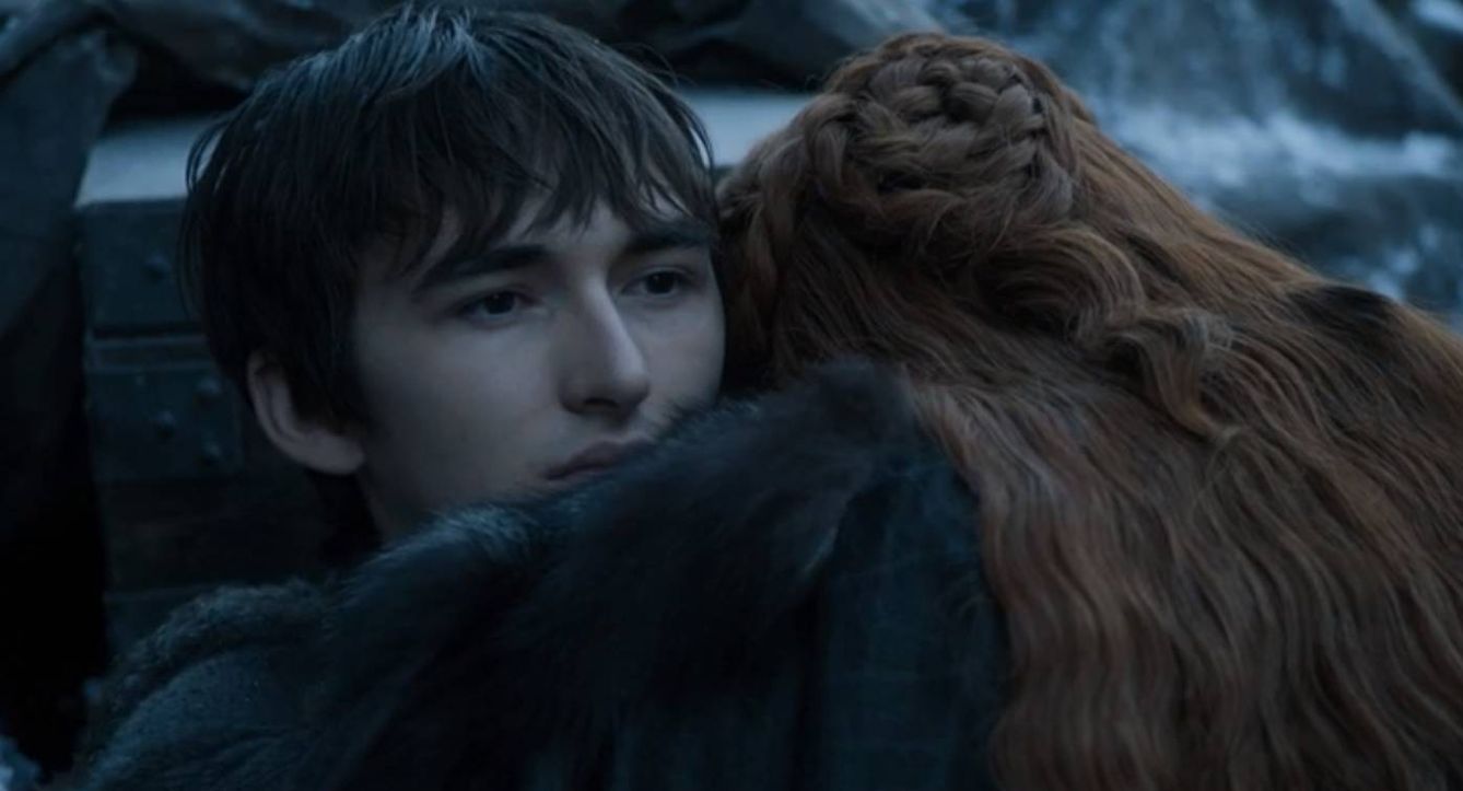 Imagen del tercer capítulo de la séptima temporada con Brann Stark llegando a Invernalia