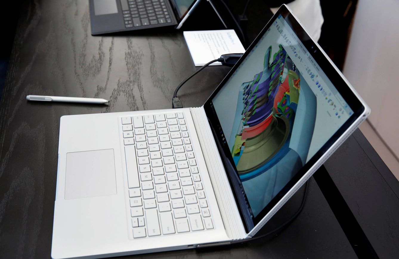El nuevo portátil Surface Book i7 de Microsoft. (Reuters)