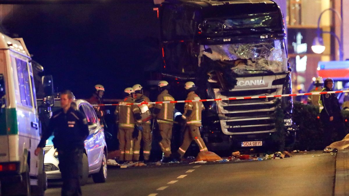 Al menos doce muertos tras el atropello de un camión a una multitud en Berlín
