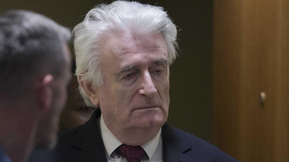 El tribunal de la ONU eleva a cadena perpetua la condena del exlíder serbobosnio Karadzic