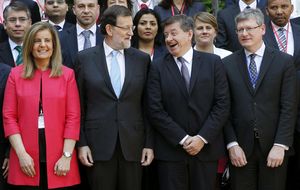 Los 'cuentos' de Rajoy y la EPA más falsa que se recuerda