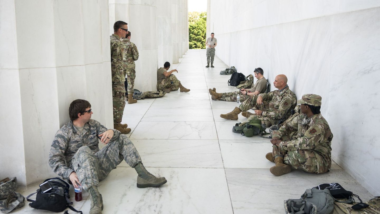 Soldados en Washington. (Reuters)