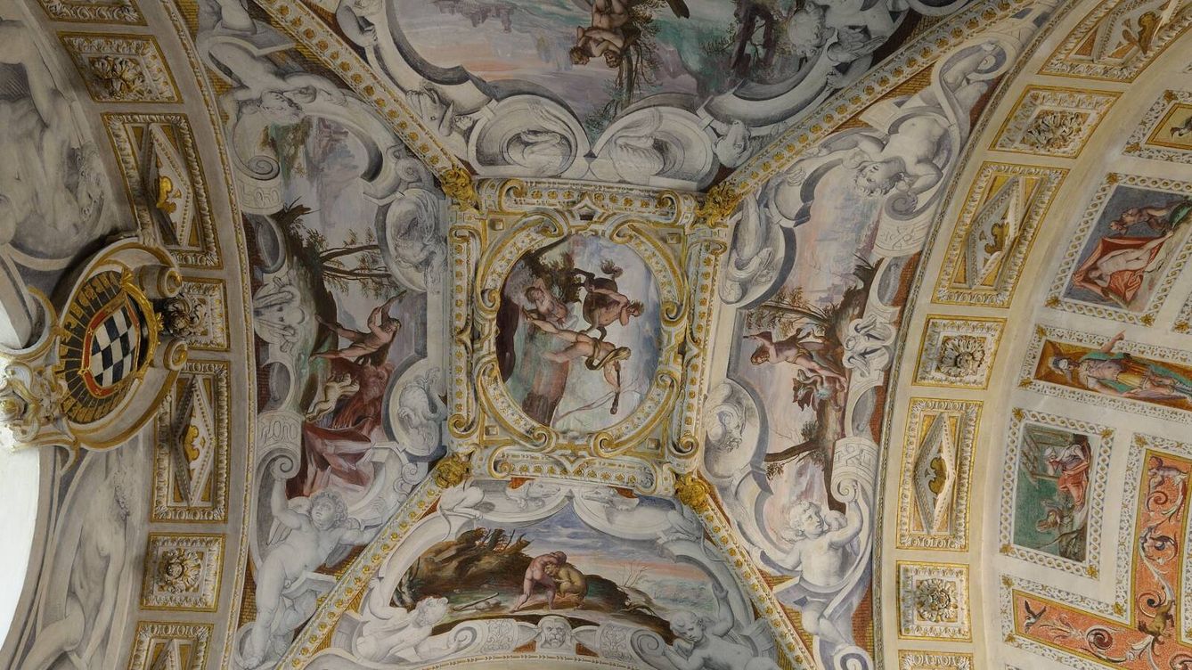 Foto: Frescos en la bóveda del museo-archivo. (Instituto de Historia y Cultura Naval)