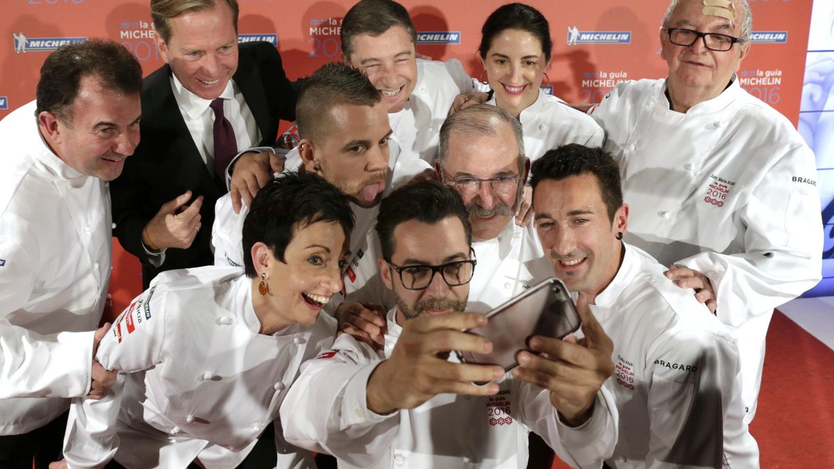 Los chefs Michelin defienden tener becarios sin cobrar: "Para ellos es un privilegio"