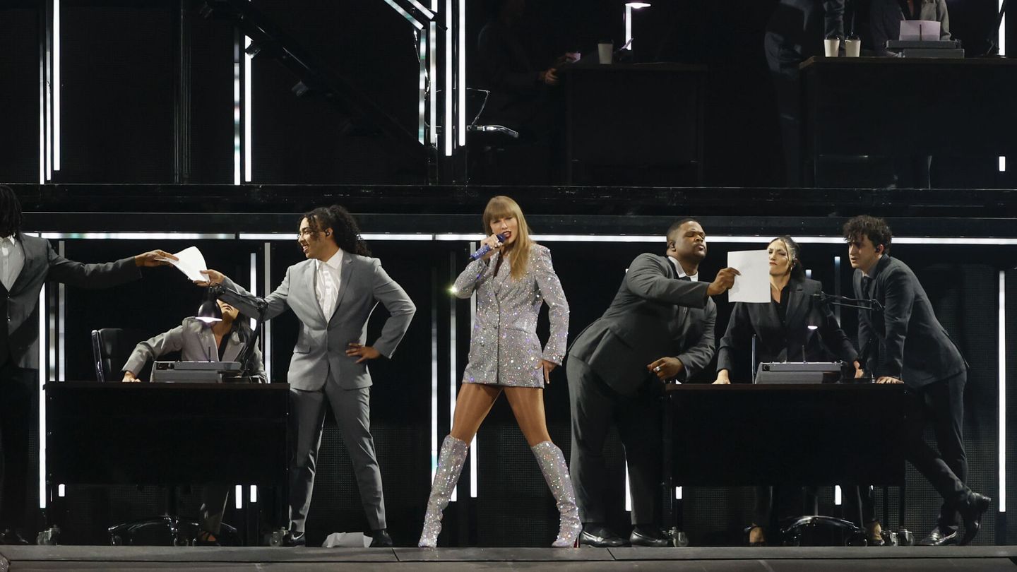 Taylor Swift durante su concierto en Madrid. (EFE/JUANJO MARTÍN)