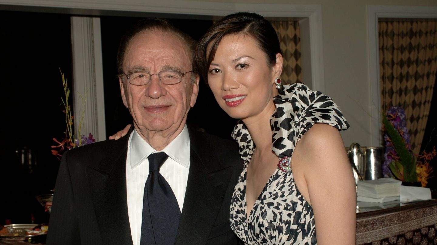 Rupert Murdoch y su tercera esposa, Wendi. (Getty/Stephen Shugerman)