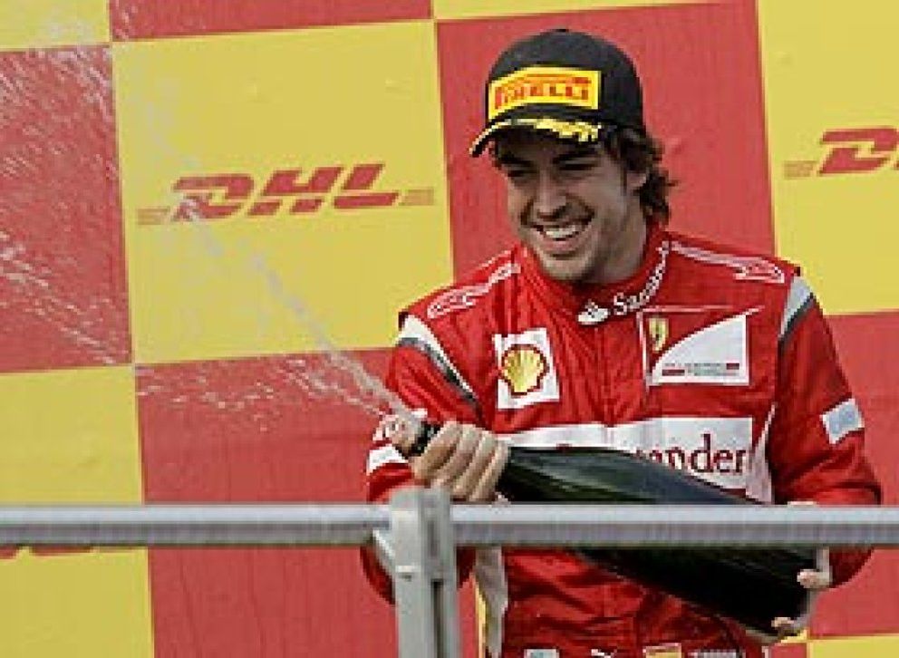 Foto: Alonso renueva con Ferrari hasta 2016: "Será el último equipo de mi carrera en Fórmula 1"