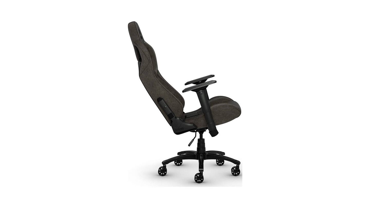 La silla gaming Corsair T3 Rush ofrece una gran libertad de movimientos