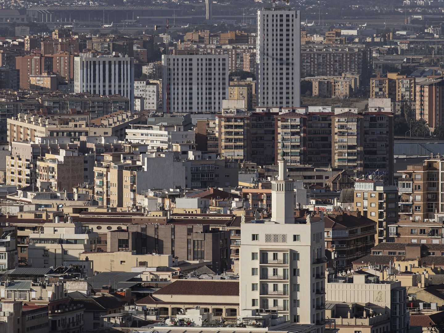 Imagen de Málaga, una de las capitales donde más se está encareciendo el alquiler. 
