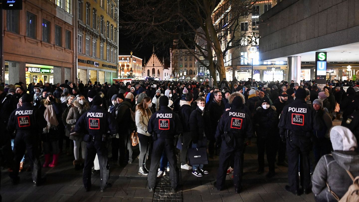 Protesta contra las medidas covid en Múnich. (Reuters)