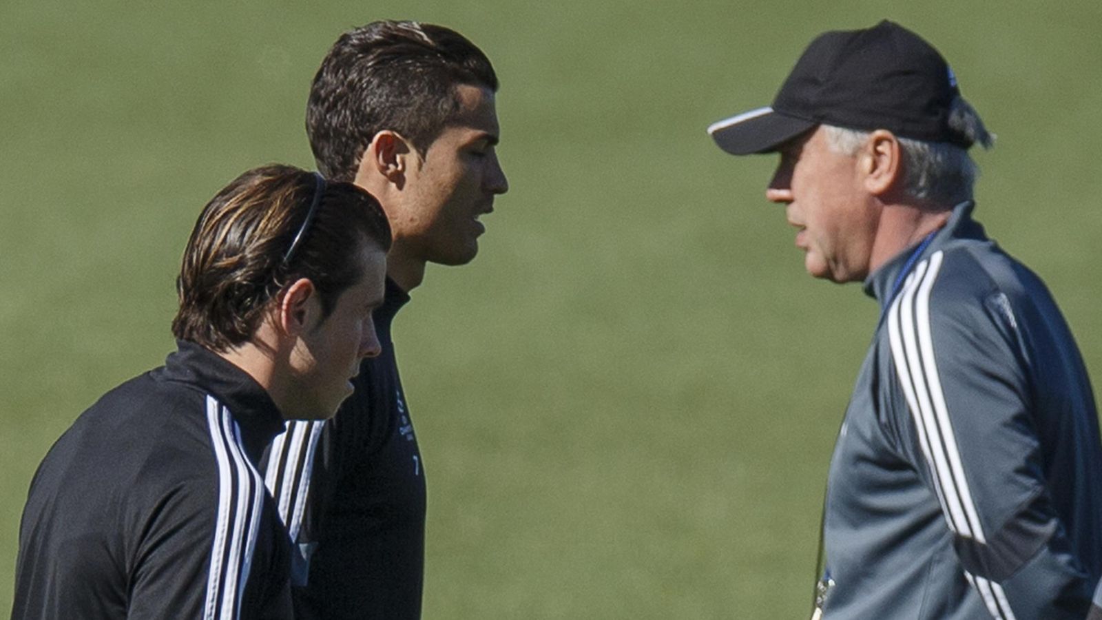 Foto: " El agente de Bale nunca ha ido a ver un entrenamiento", dijo Ancelotti (Reuters)