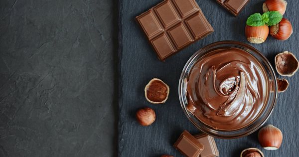 Foto: Leche, cacao, avellanas y controversia. (iStock)