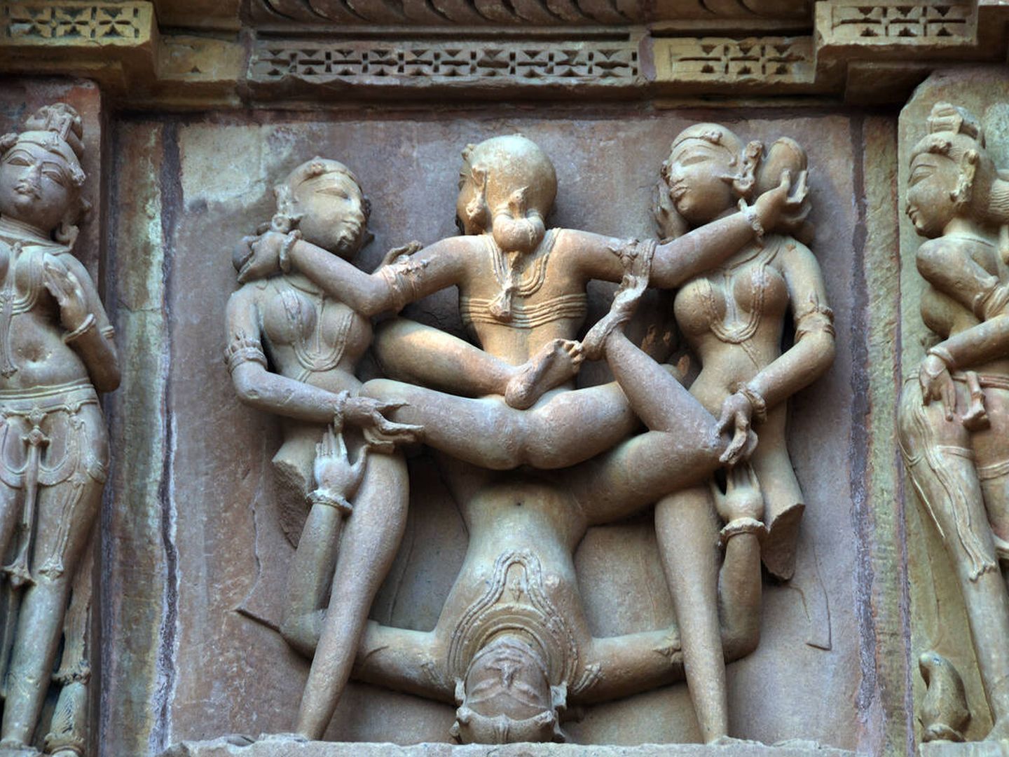Esculturas en el Templo Khajuraho (Fuente: iStock)