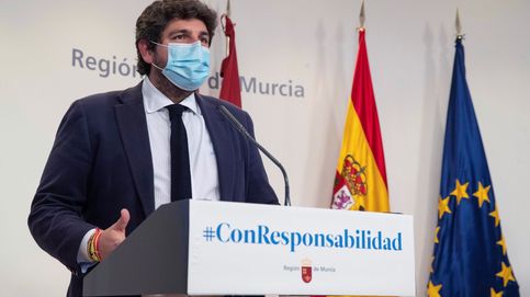 El consejero de Salud de Murcia dimite y López Miras le defiende: Ha sido ejemplar