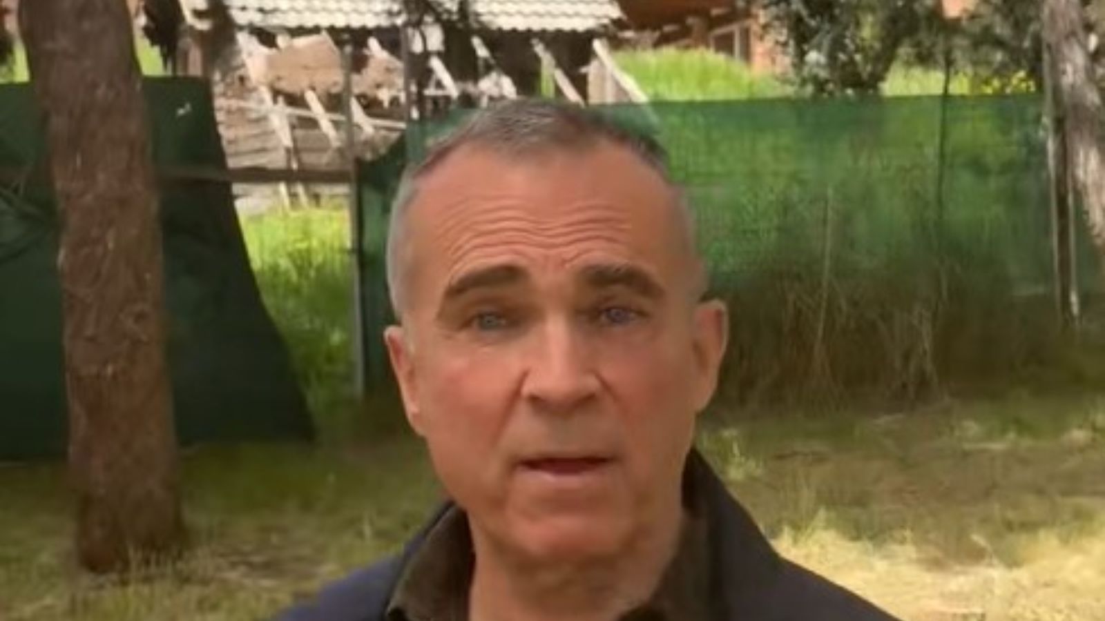 Héctor Arderíus, experto en subastas: "¿Has visto una casa abandonada y quieres comprarla? Así puedes encontrar al dueño"