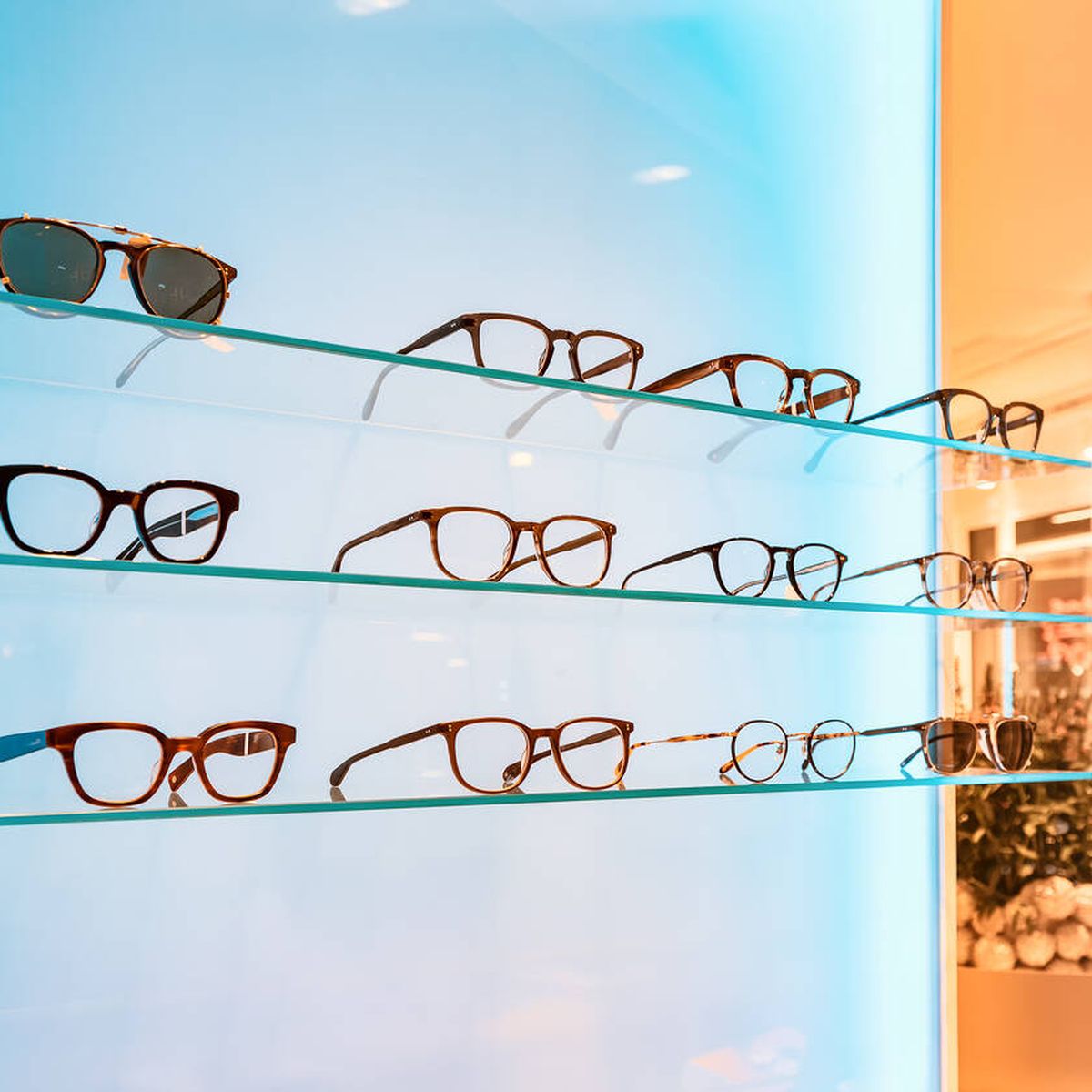 Probamos unas gafas con filtro para la luz azul: ¿Son realmente útiles o  solo una moda?