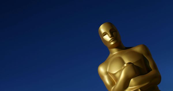 Foto: Una estatuilla de los Oscar, en 2017 | Reuters