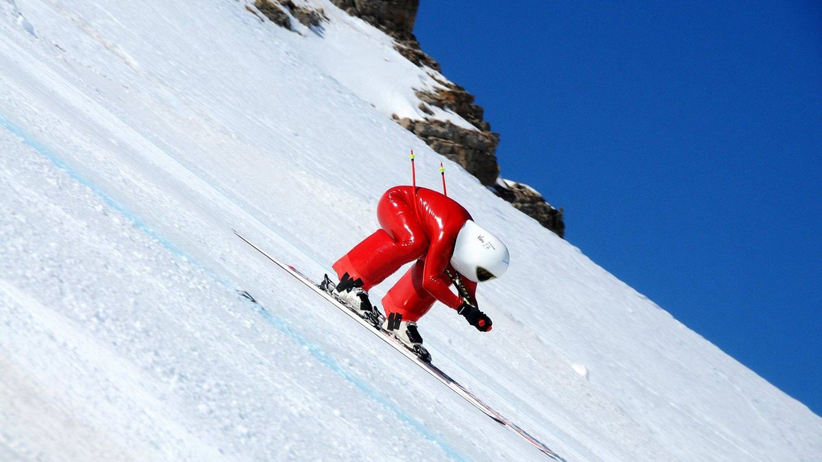 "Hay que tener 10 segundos perfectos": la vida sobre unos esquís a más de 200 km/h