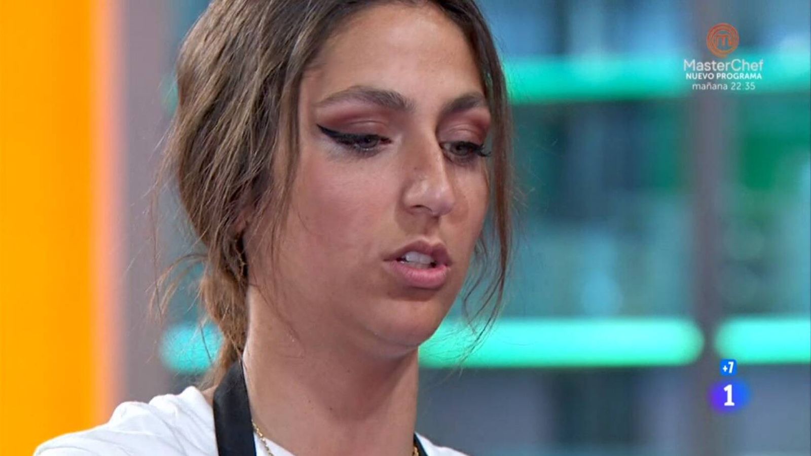 Camino, cocinera de MasterChef 11: "Para llevar una vichyssoise a nivel gourmet añade un huevo poché para conseguir una máxima cremosidad y aceite verde de albahaca"