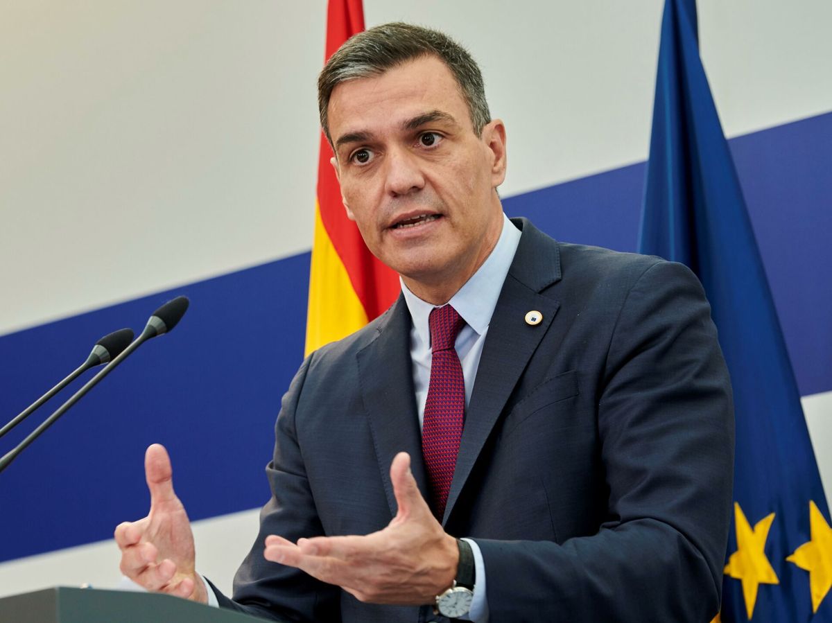 Foto: El presidente del Gobierno, Pedro Sánchez, durante la rueda de prensa. (EFE)