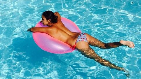 Cristina Pedroche, topless en su primer baño del verano