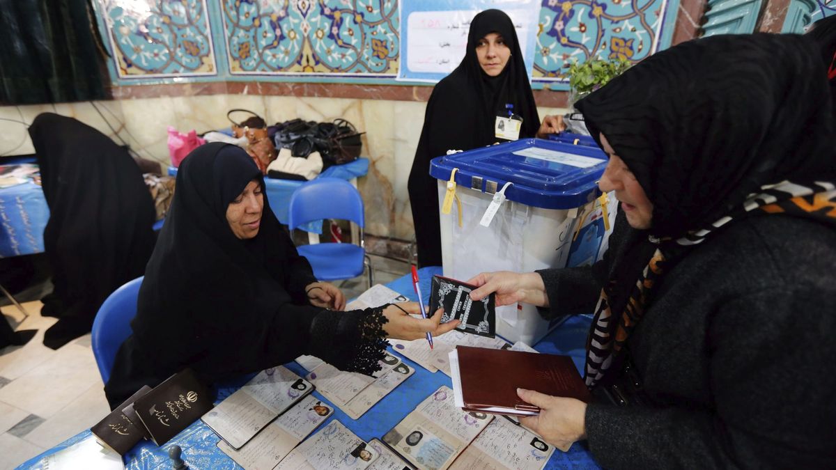 Los reformistas pulverizan previsiones y logran 29 de 30 escaños por Teherán