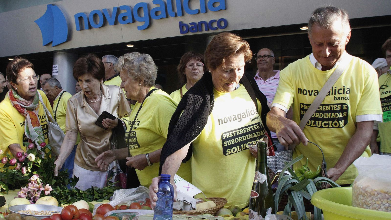 Foto: La población gallega se distribuye entre 1.412.641 mujeres y 1.322.014 hombres.