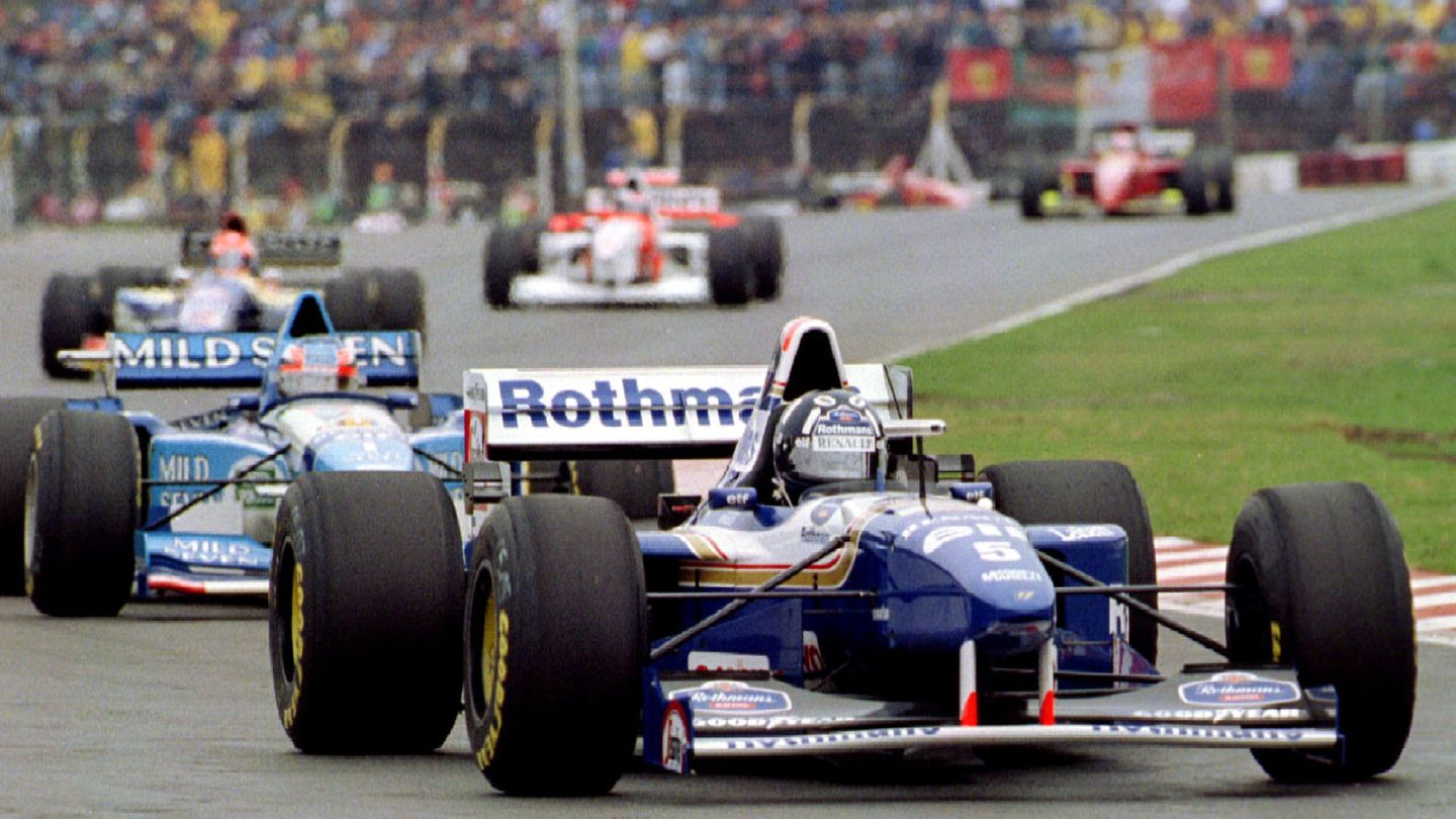 Schumacher embistió a Damon Hill en la última carrera de 1994,  con lo que el alemán se llevó el título sin recibir sanción