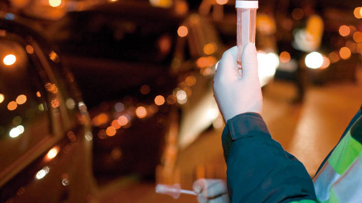Accidente de autobús en Fuenlabrada: ¿En qué consiste un test de drogas en carretera?