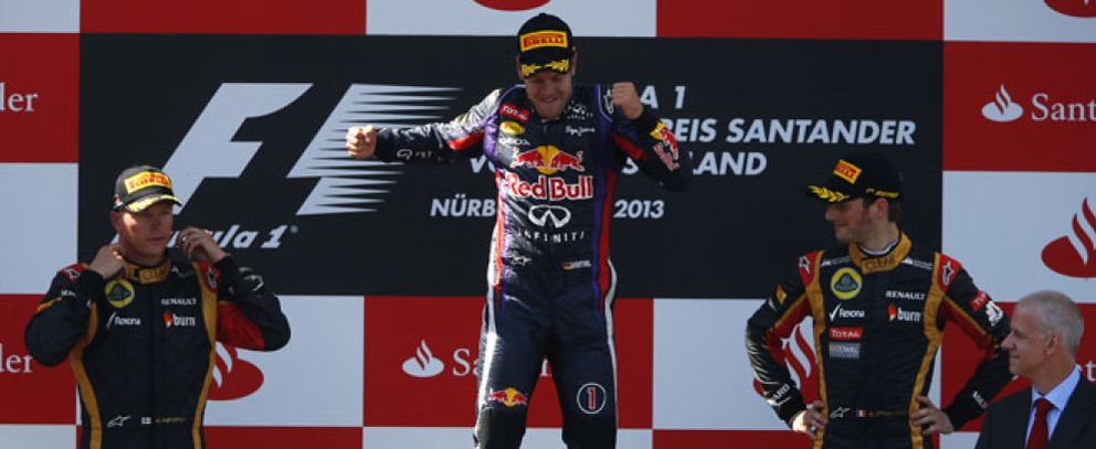 Foto: Vettel gana por primera vez 'su' GP de Alemania con Alonso en cuarto lugar, tras los dos Lotus