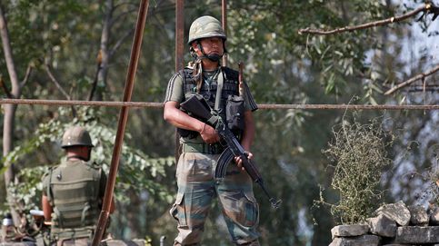 India eleva la tensión con Pakistán con bombardeos quirúrgicos en la frontera