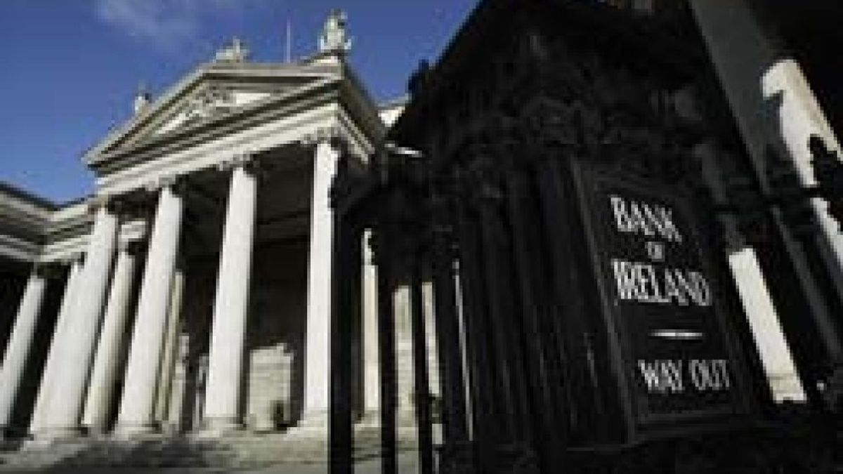 Dos fondos demandarán al Gobierno irlandés por aplicar quitas del 90% a la deuda del banco AIB