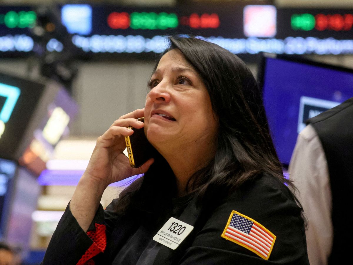 Foto: Trader en la Bolsa de Nueva York. (Reuters/Brendan McDermid)