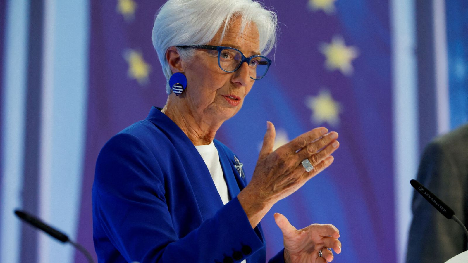 Lagarde se desdice y abre la puerta a dejar el BCE antes del final de su mandato: "Es posible"