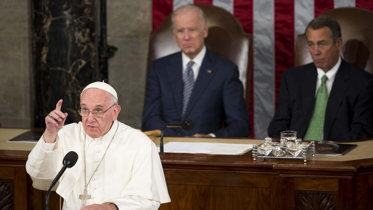  El papa Francisco (i) junto a Joe Biden (EFE)