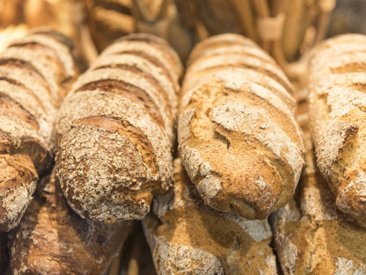 Foto: Esto es lo que le ocurre a tu cuerpo si comes pan (blanco o integral) todos los días. (iStock)